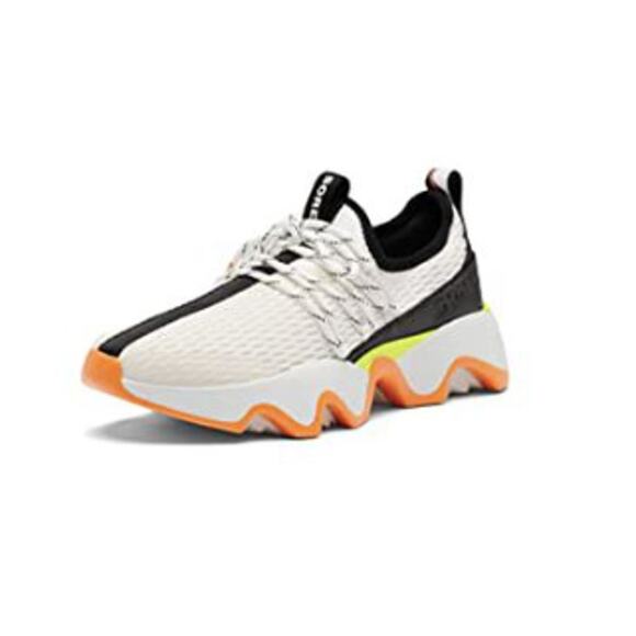 Nearly New Sorel Kinetic Impact II Lace Sneaker - Women's 8.5 - Picture 1 of 12